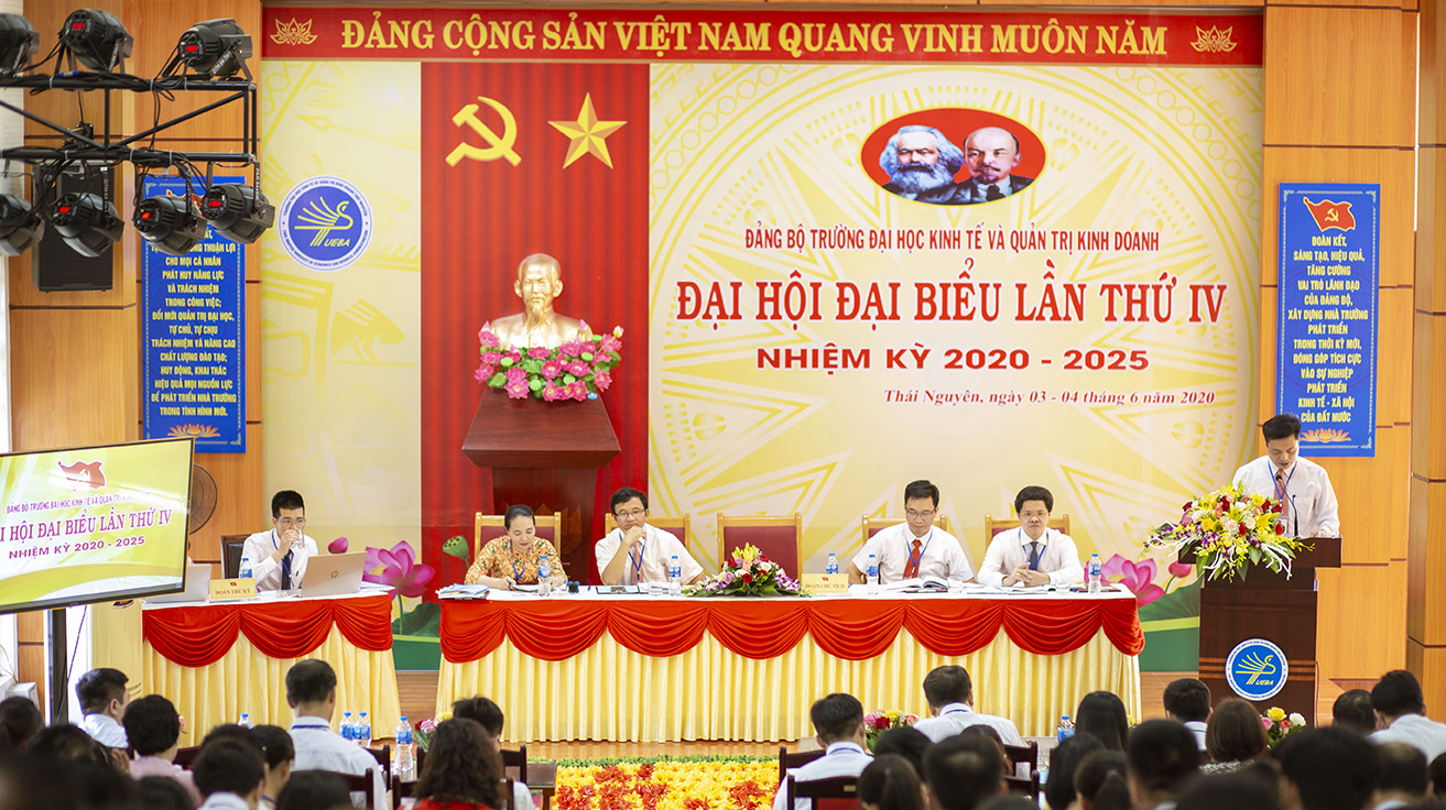 Đại hội Đại biểu Đảng bộ Trường Đại học Kinh tế và Quản trị Kinh doanh lần thứ IV nhiệm kỳ 2020-2025 thành công rực rỡ